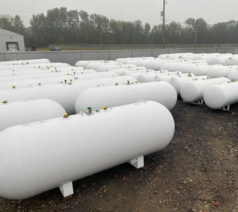 1000 gallon above & below ground propane tank