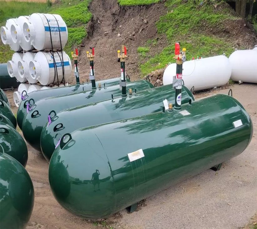 1000 gallon underground propane tank